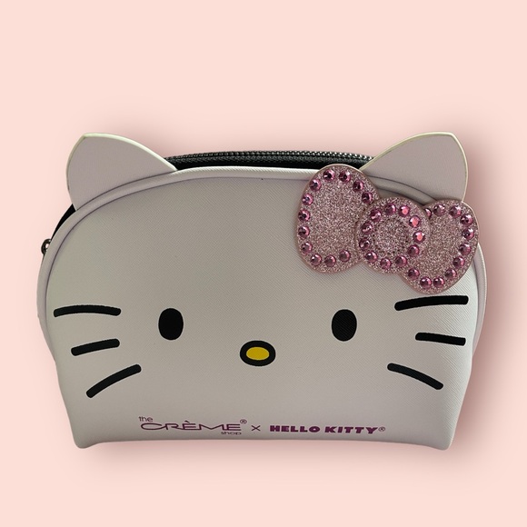 the creme Other - The Crème Hello Kitty Cosmetic Bundle